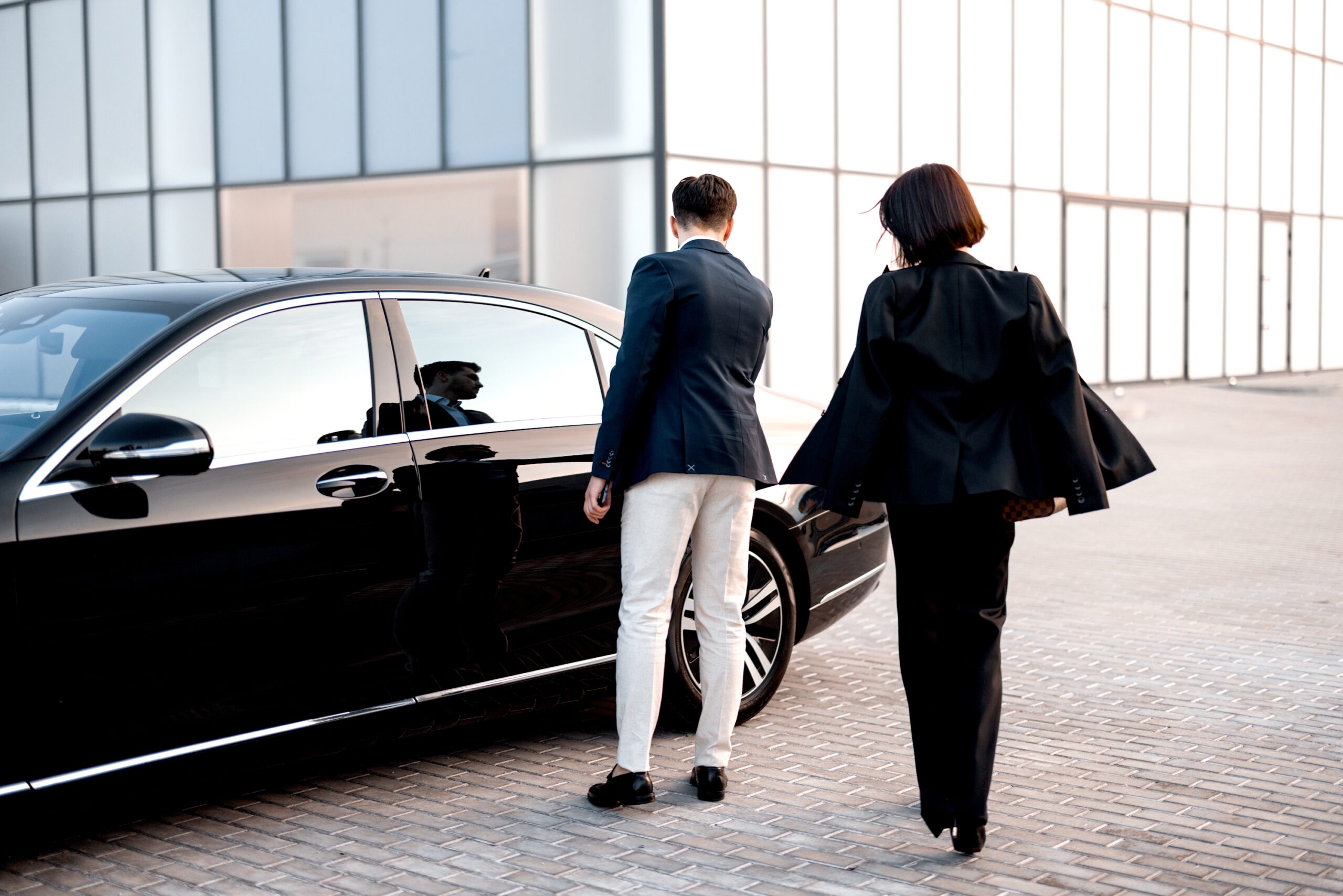 best limousine service in dubai