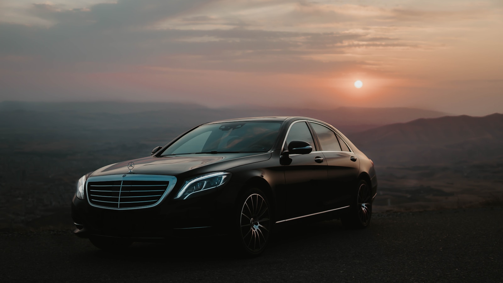 limo service dubai