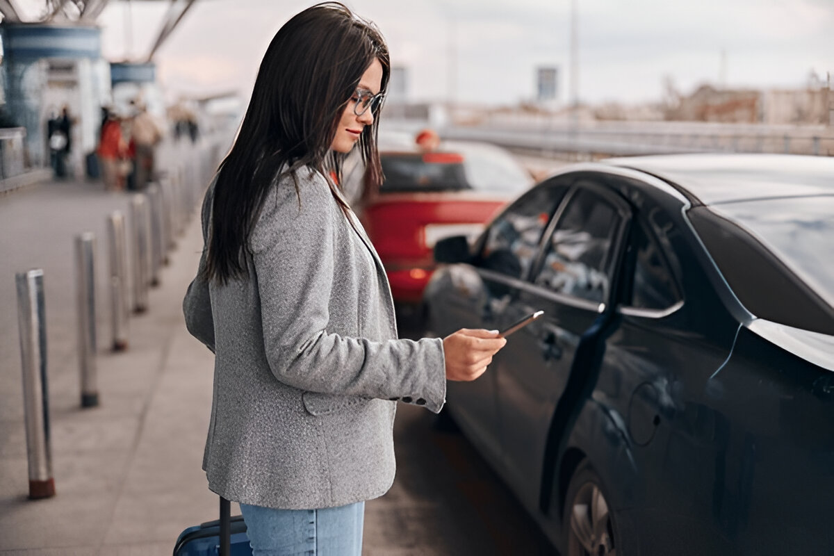 airport transfer dubai