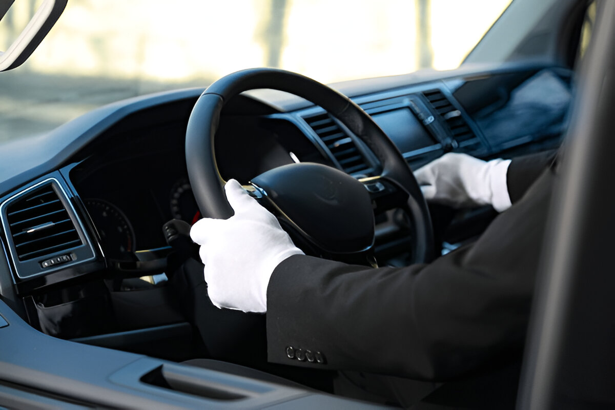 Limousine Dubai, Luxury Limo, Chauffeur Service, Executive Transport, Dubai Luxury Car Rental