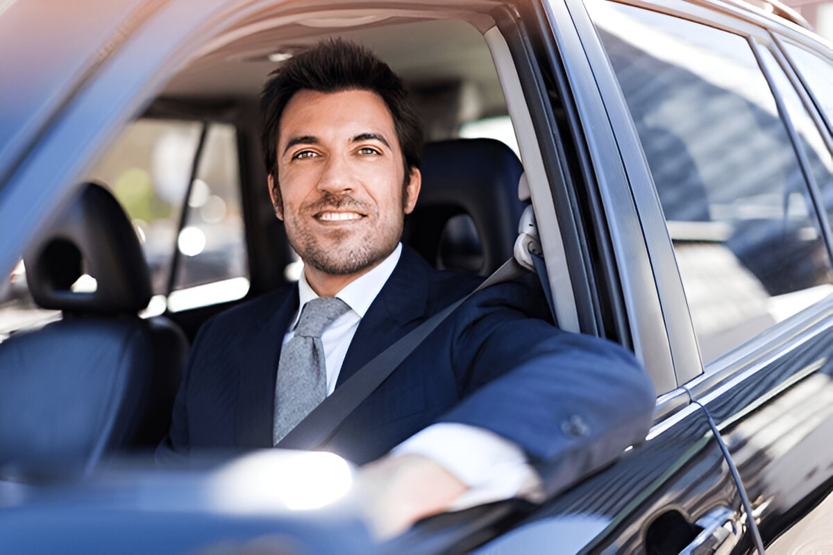 Limousine Dubai, Luxury Car Service Dubai, Chauffeur Service Dubai, Dubai Airport Limousine