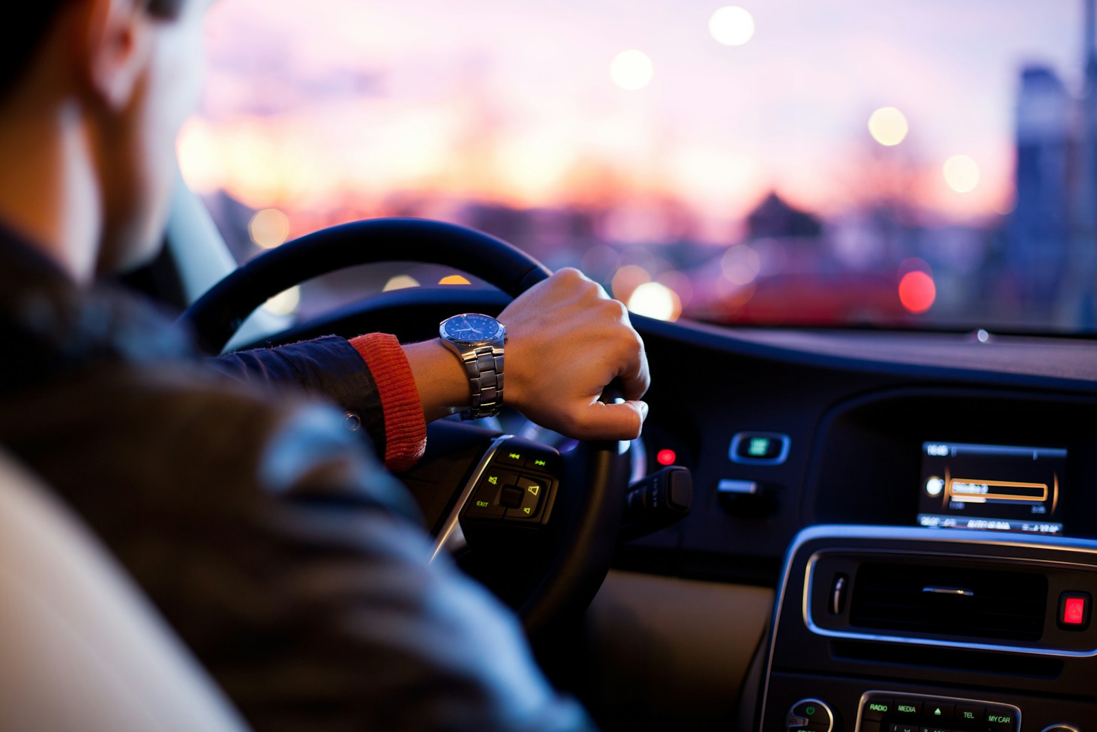 limousine service dubai