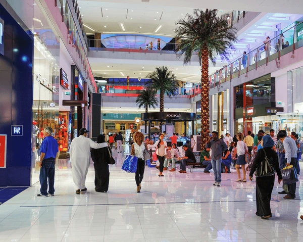 Limo Service Dubai, Limousine Service Dubai, luxury shopping tours, chauffeur service Dubai, executive car rental Dubai, high-end retail transport, VIP shopping limo