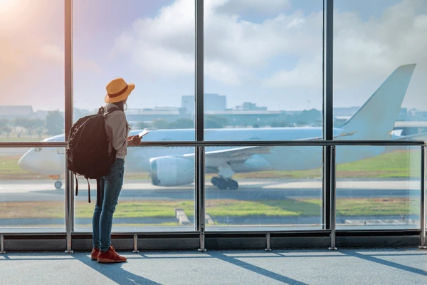 Airport Transfer Dubai, Airport Transfer in Dubai, Dubai DXB limo, luxury airport transfer, chauffeur service Dubai, airport pickup Dubai, private car service Dubai